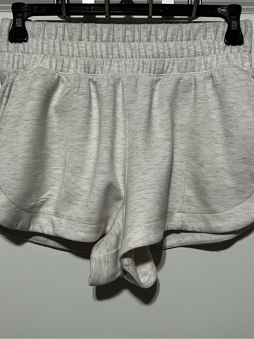 Yogalicious Women’s Scuba Zuri Short in Heather White